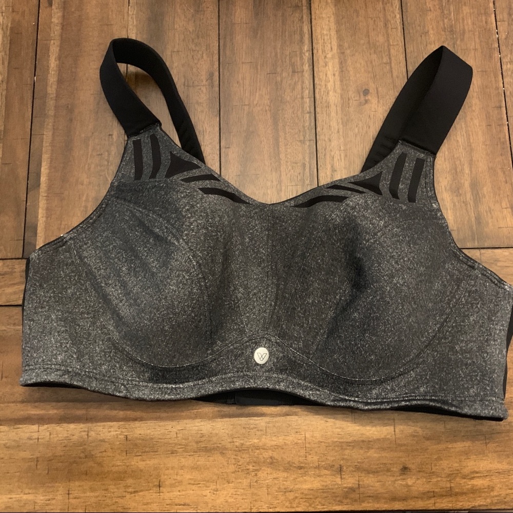 Livi Active Lane Bryant sports bra 46D